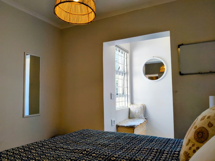 5 Bedroom Property for Sale in Wavecrest Eastern Cape